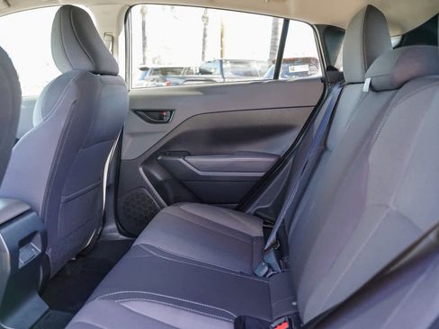 Used 2024 Subaru Crosstrek 2.0i image 17