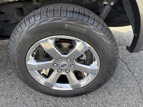 Used 2018 Ford F150 XLT w/ Equipment Group 302A Luxury image 17