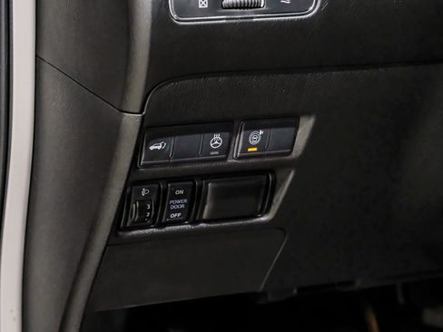 Used 2018 INFINITI QX80 2WD w/ Driver Assistance Package image 24