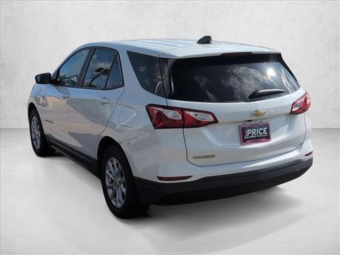 Used 2021 Chevrolet Equinox LS w/ LS Convenience Package FWD image 8