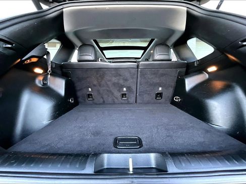 Used 2019 Jeep Cherokee Latitude Plus w/ Comfort/Convenience Group image 20