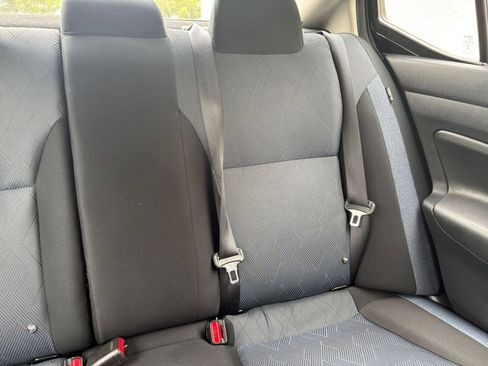 Used 2025 Nissan Versa SV FWD image 30