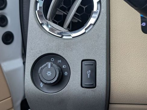 Used 2011 Ford F350 Lariat w/ Lariat Ultimate Pkg image 25