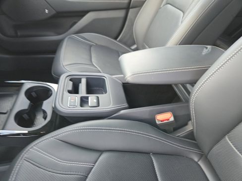 Certified 2025 Ford Mustang Mach-E Premium image 22