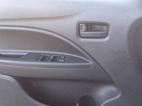 New 2024 Mitsubishi Mirage G4 ES image 9