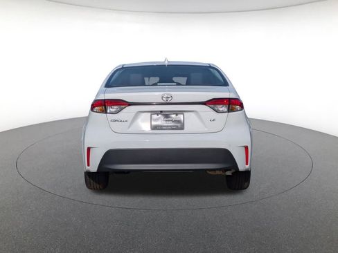 Used 2024 Toyota Corolla LE image 6