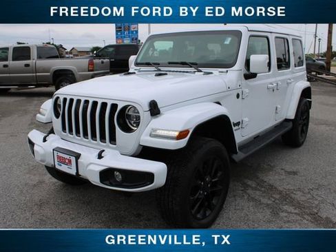 Used 2021 Jeep Wrangler Unlimited Sahara AWD/4WD image 1