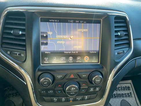 Used 2016 Jeep Grand Cherokee Limited image 20