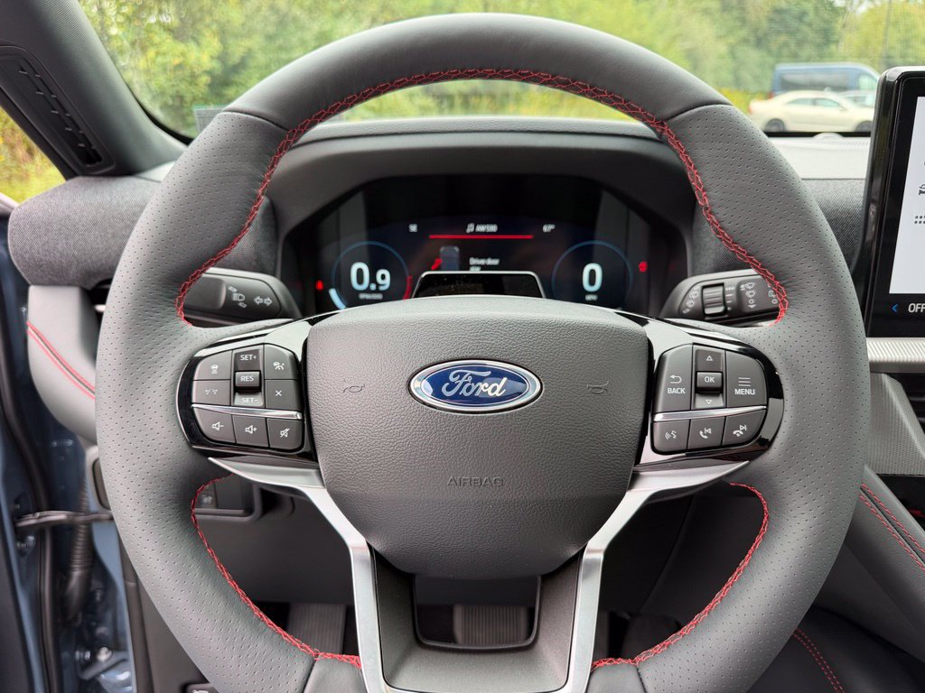 New 2026 Ford Explorer ST-Line AWD/4WD image 10