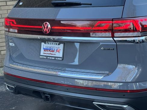 New 2026 Volkswagen Atlas SEL image 14