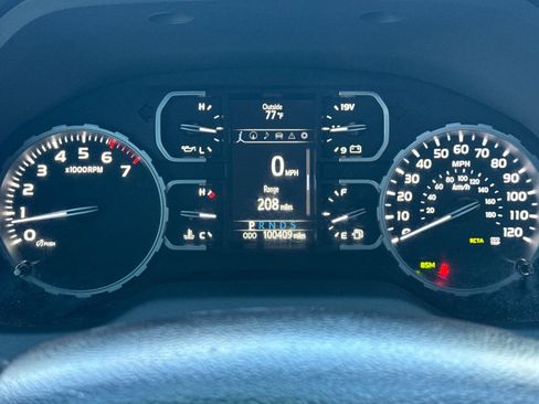 Used 2021 Toyota Tundra Platinum image 23