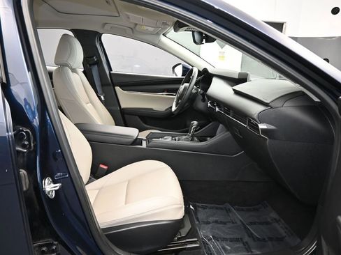 Used 2025 MAZDA MAZDA3 s image 44