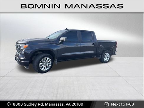 Used 2023 Chevrolet Silverado 1500 Custom image 1