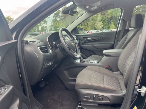 Used 2022 Chevrolet Equinox LT image 14