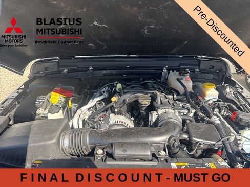 Used 2022 Jeep Wrangler Sport AWD/4WD image 45