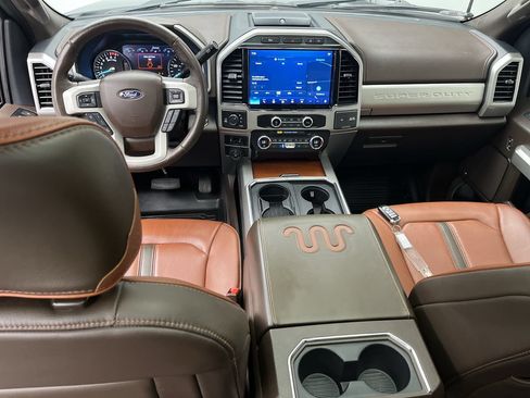 Certified 2022 Ford F250 King Ranch w/ King Ranch Ultimate Package AWD/4WD image 4