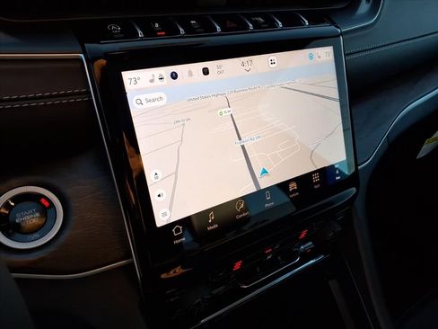 New 2025 Jeep Grand Cherokee Limited image 23