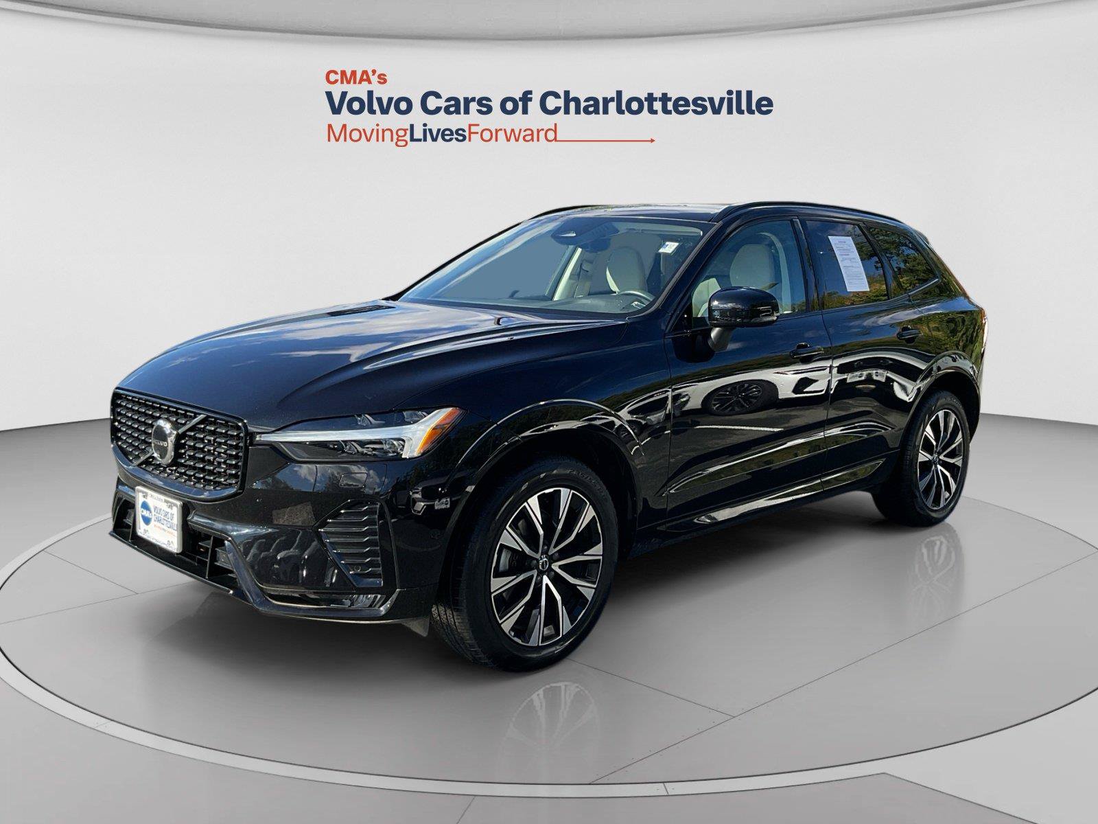 Certified 2024 Volvo XC60 B5 Plus w/ Climate Package AWD/4WD image 1
