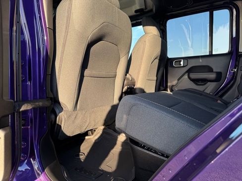 New 2026 Jeep Gladiator Sport image 26