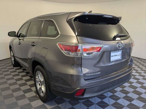 Used 2016 Toyota Highlander Limited FWD image 7