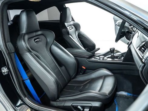 Used 2015 BMW M4 Coupe image 35