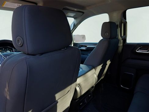 New 2025 GMC Sierra 1500 Elevation image 20