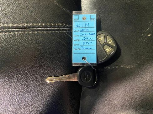 Used 2010 Chevrolet Silverado 2500 LTZ w/ LTZ Plus Package image 25