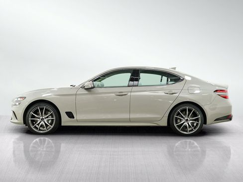 Used 2026 Genesis G70 2.5T AWD/4WD image 2