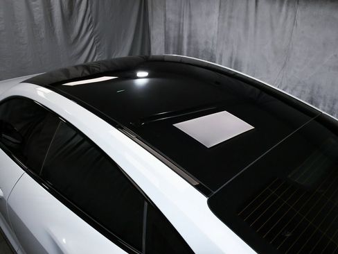 Used 2024 Audi RS e-tron GT w/ Ceramic Brake Package image 87