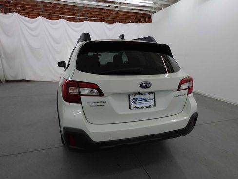 Used 2018 Subaru Outback 2.5i Premium w/ Protection Package #1 AWD/4WD image 7