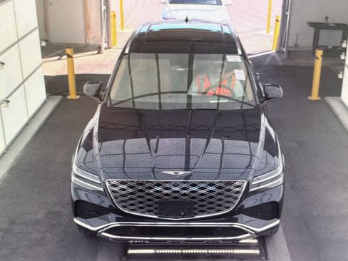 Used 2025 Genesis GV80 3.5T Prestige image 13