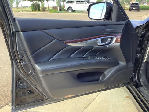 Used 2011 INFINITI M37 x w/ Premium Pkg AWD/4WD image 5
