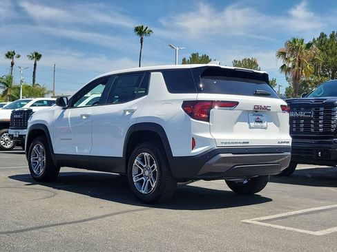 New 2026 GMC Terrain Elevation AWD/4WD image 3