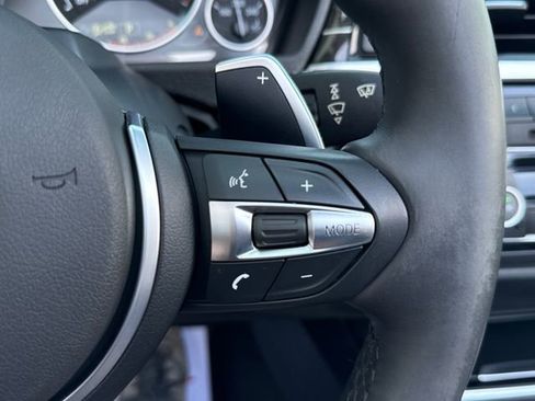 Used 2015 BMW 435i xDrive Convertible AWD/4WD image 33