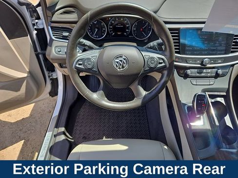 Used 2017 Buick LaCrosse Preferred FWD image 4