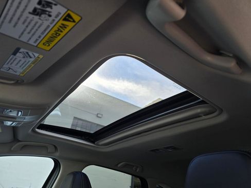 New 2025 MAZDA CX-5 AWD 2.5 S w/ Premium Plus Pkg image 13