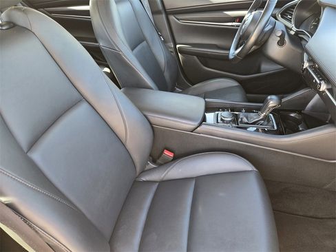 Used 2024 MAZDA MAZDA3 s image 19