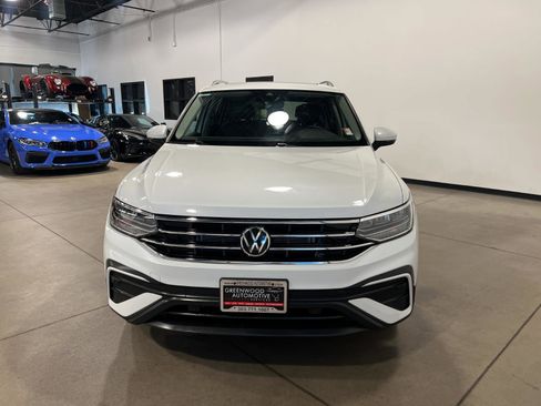 Used 2023 Volkswagen Tiguan SE image 8