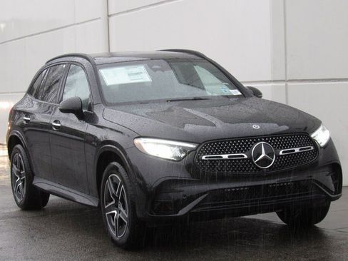 New 2026 Mercedes-Benz GLC 300 4MATIC image 2