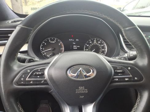 Used 2019 INFINITI QX50 Essential w/ Sensory Package FWD image 21