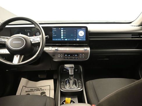 Used 2024 Hyundai Kona SEL AWD/4WD image 31