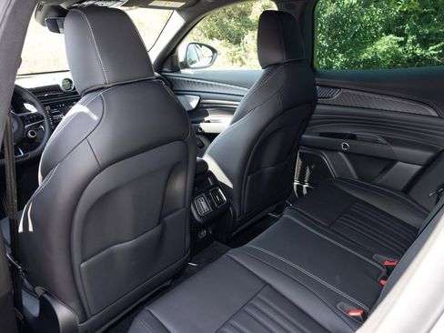 New 2025 Maserati Grecale GT image 33