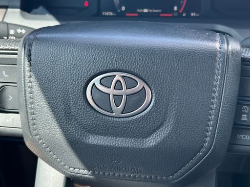 Used 2024 Toyota Tacoma SR5 RWD image 35