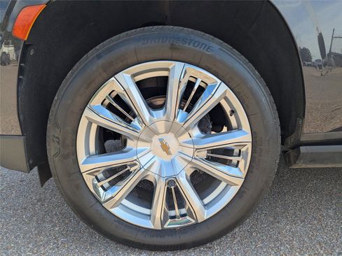 Used 2022 Chevrolet Tahoe High Country image 9