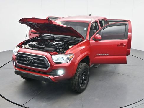 Used 2020 Toyota Tacoma SR5 image 41