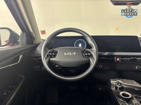 Used 2024 Kia EV6 Light AWD/4WD image 16