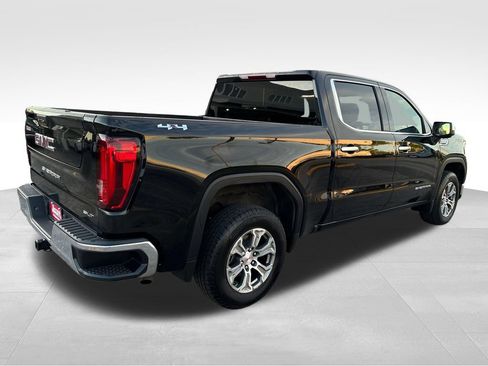 Used 2025 GMC Sierra 1500 SLT AWD/4WD image 5