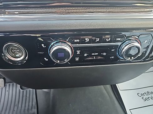 Used 2023 GMC Sierra 1500 Elevation image 22