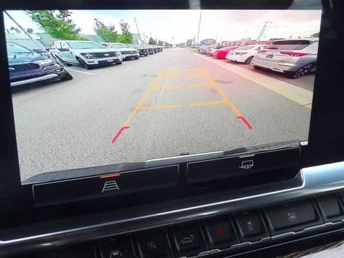 Used 2024 GMC Sierra 1500 SLE AWD/4WD image 24