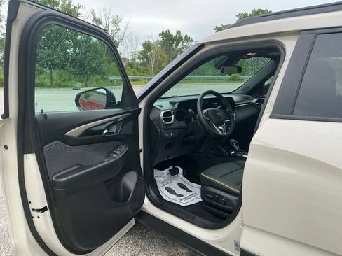 Used 2026 Chevrolet TrailBlazer ACTIV w/ Driver Confidence Package AWD/4WD image 15